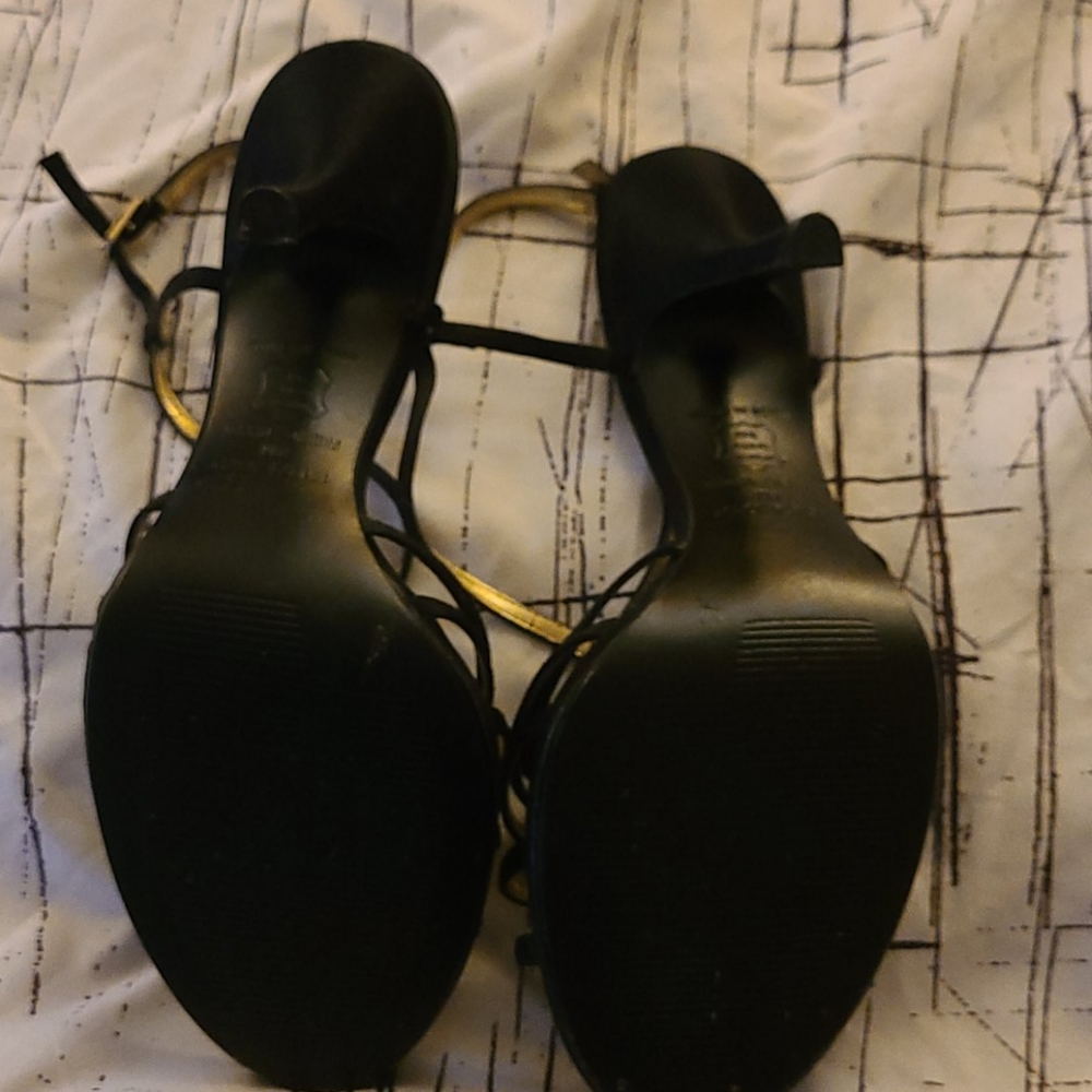 Michael Shannon Heels - image 3